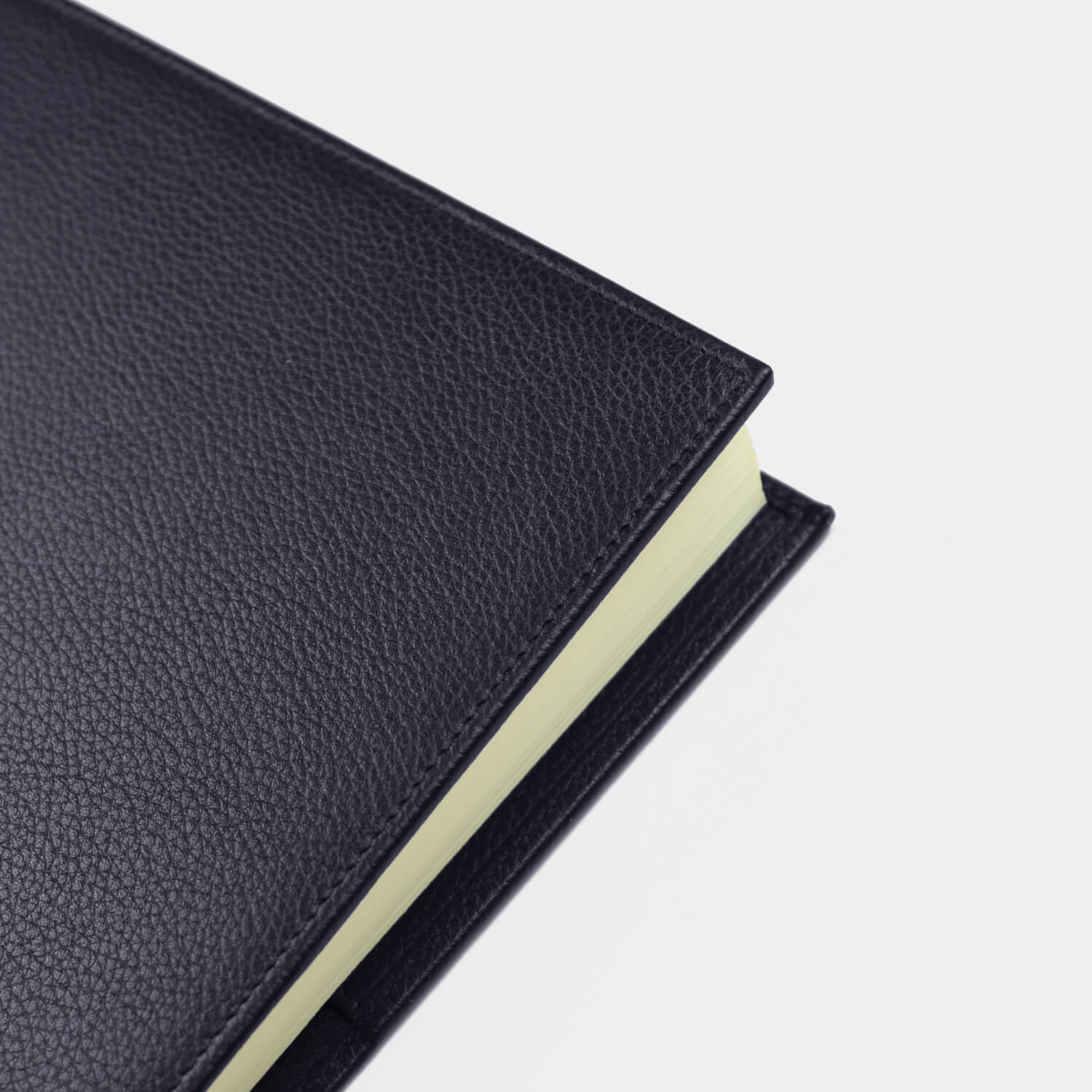 A6 fine grain leather notebook cover with lined or plain 80gsm paper