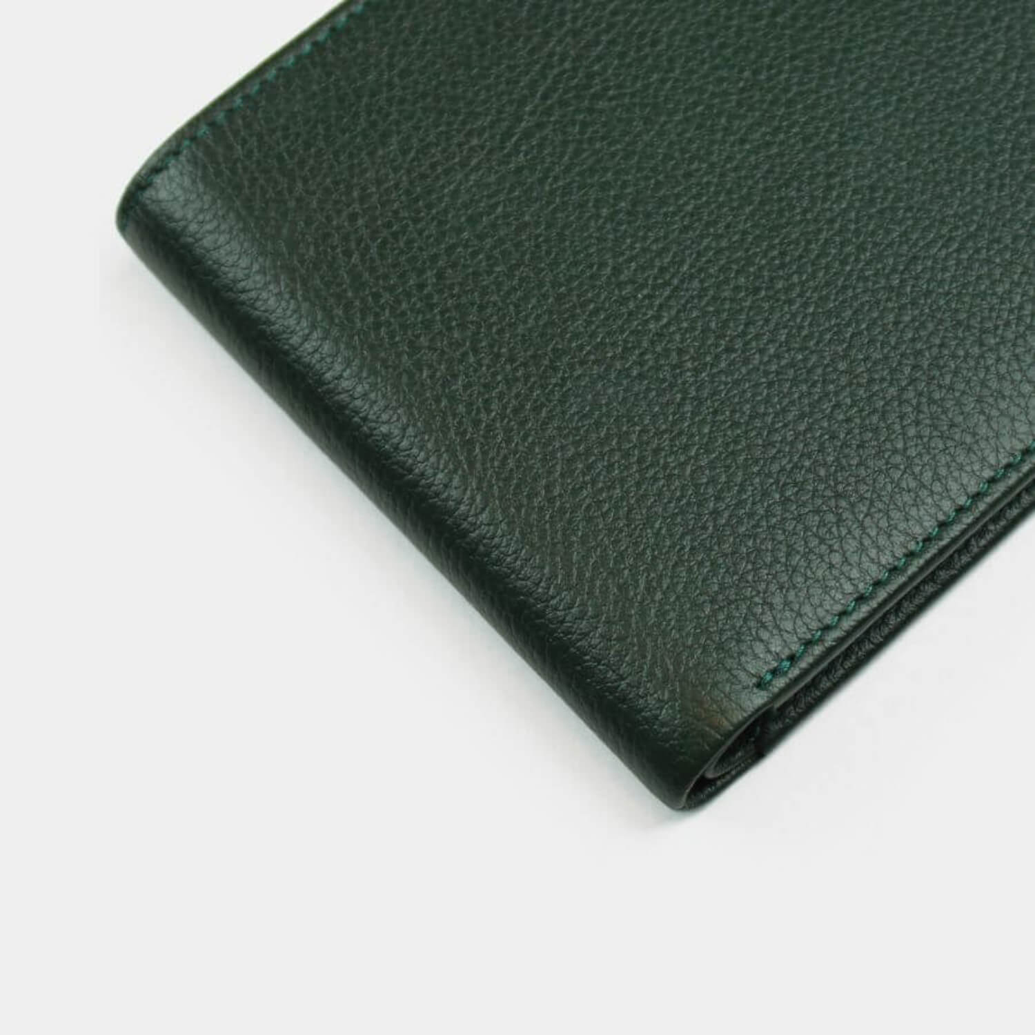 Fine grain leather wallet with 8 card slots and 2 note sections, branded with your company logo
